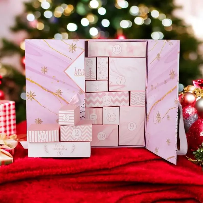 Calendrier de l’Avent Pink Marble 2025 – Boîte de compte à rebours de Noël sur 24 jours