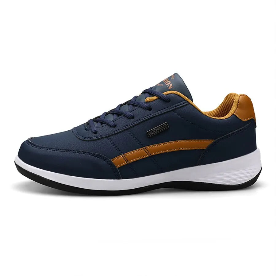 Chaussures décontractées à la mode pour hommes, baskets de tennis d'extérieur légères et confortables à lacets en PU, taille plus petite que la normale pour hommes 